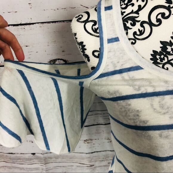 CHASER Striped Linen Cold Shoulder Ruffle Crossover Back Top Shirt White Blue XS - Picture 2 of 10